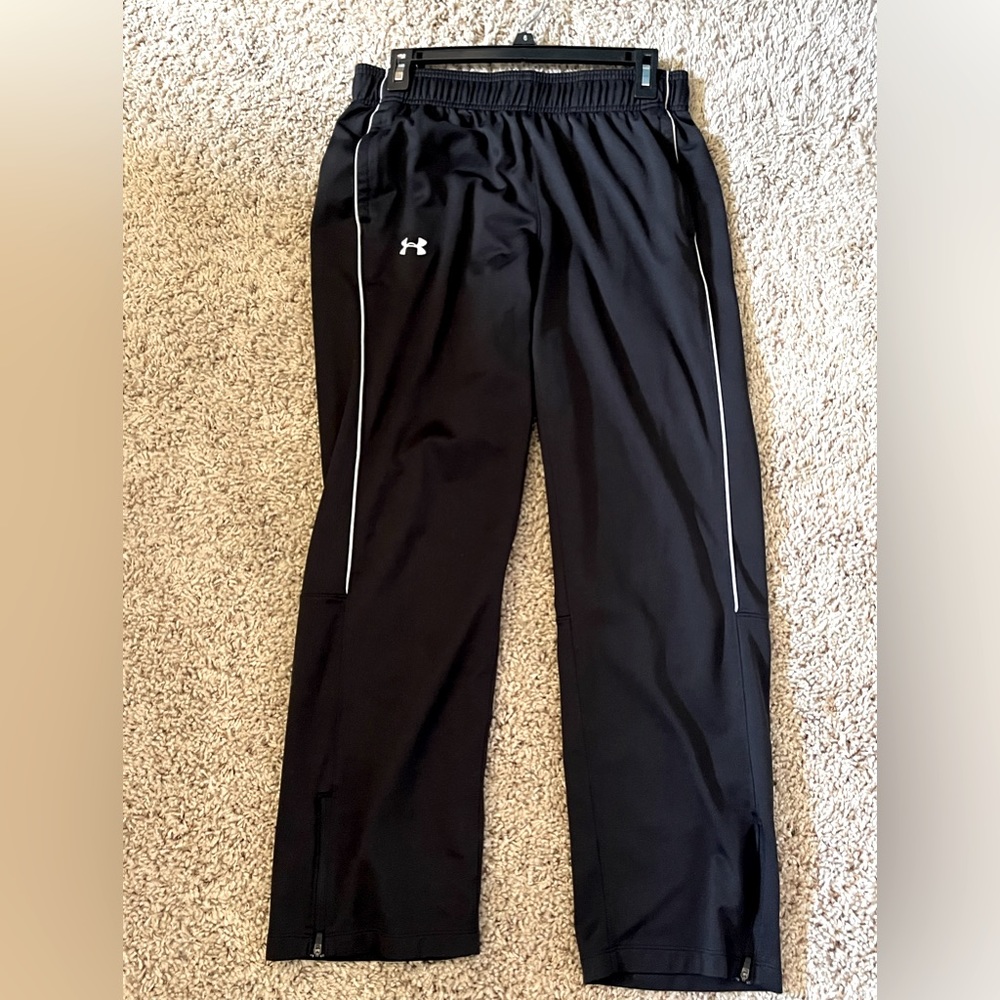 Under armor sweats